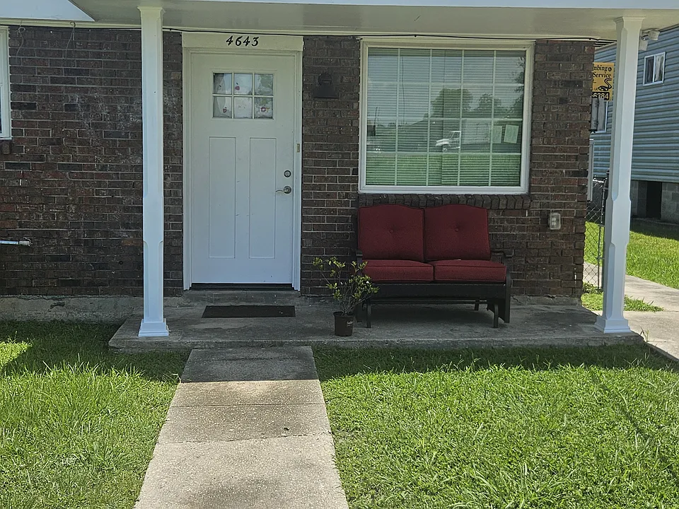 4643 Ray Ave