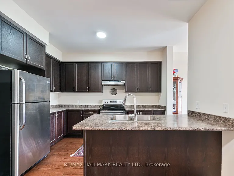 41 Anchusa Dr — Photo 15