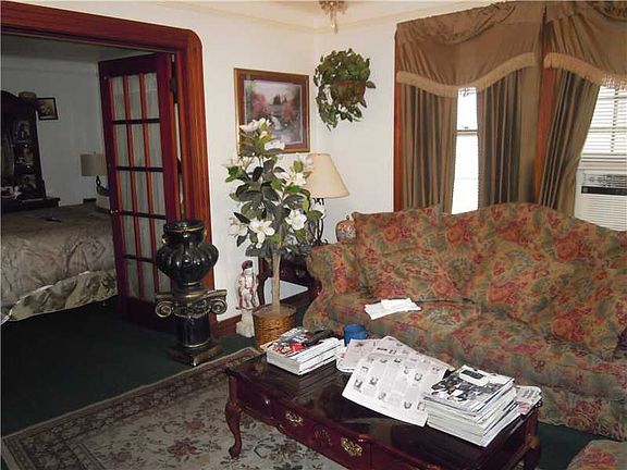 2nd image of 4024 Piedmont Dr