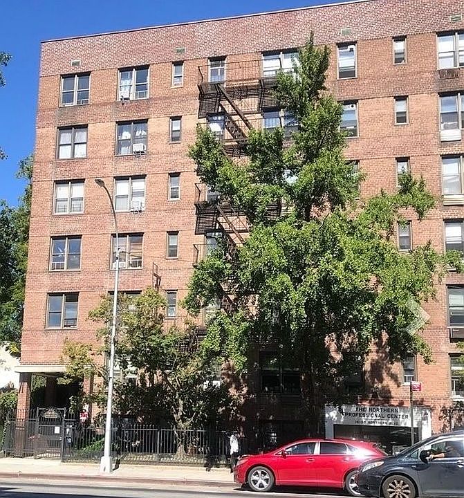 1st image of 14105 Northern Blvd