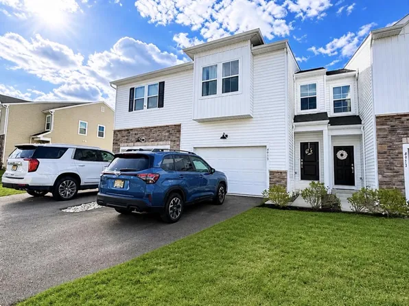 4913 Brookside Ct, Coopersburg, PA 18036