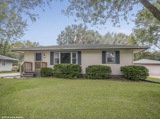 715 S 2nd St, Carlisle, IA 50047