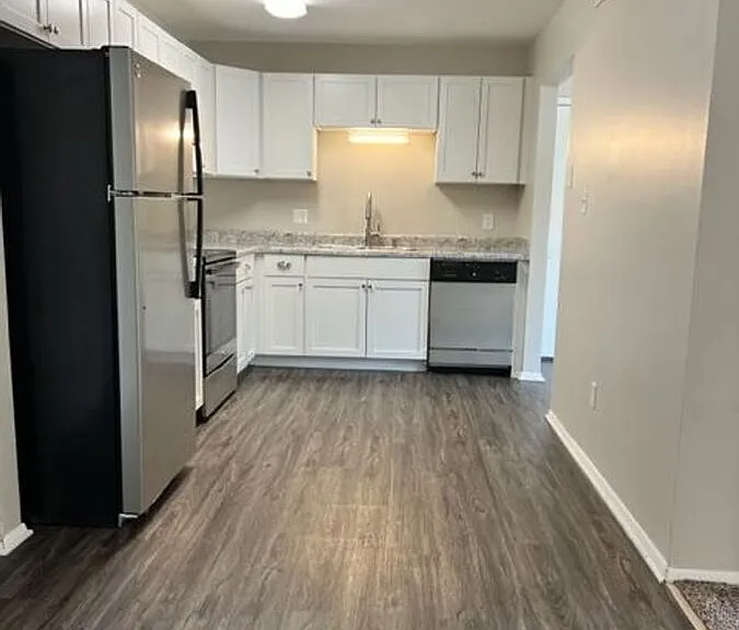 109 Scarborough Ct #I6 — Photo 2
