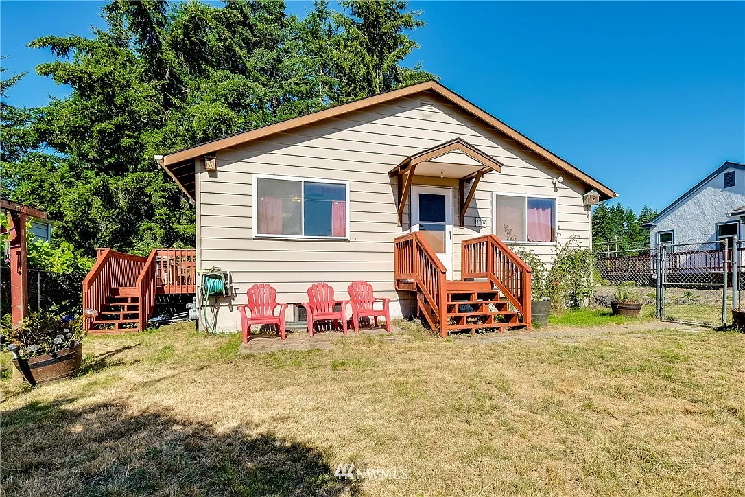 1301 Humphrey Avenue photo 1