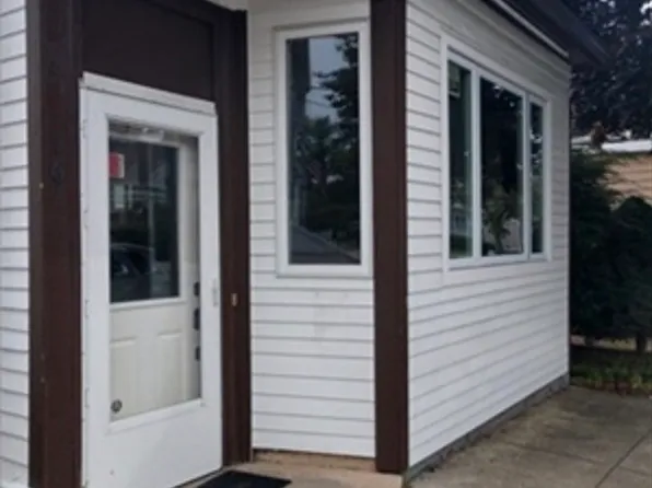 161 Burrill St, Swampscott, MA 01907