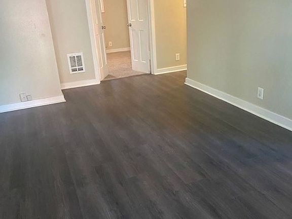 5th image of 1532 NW 51st St #8