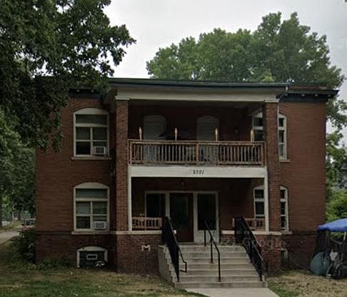 2nd image of 2701 Lyndale Ave N
