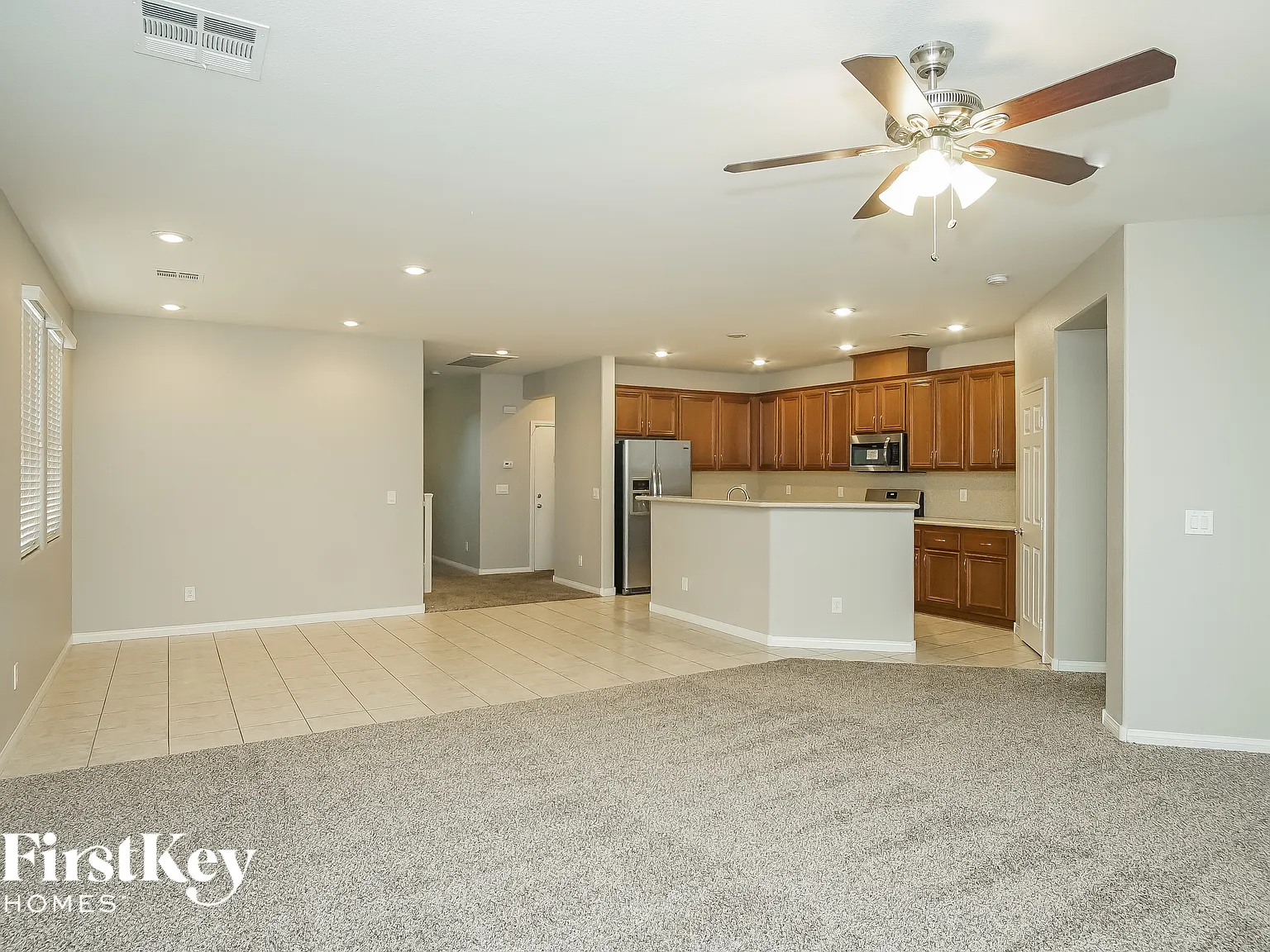 4 bed, 2.5 bath, 3038 sqft, $2,710 — Photo 4