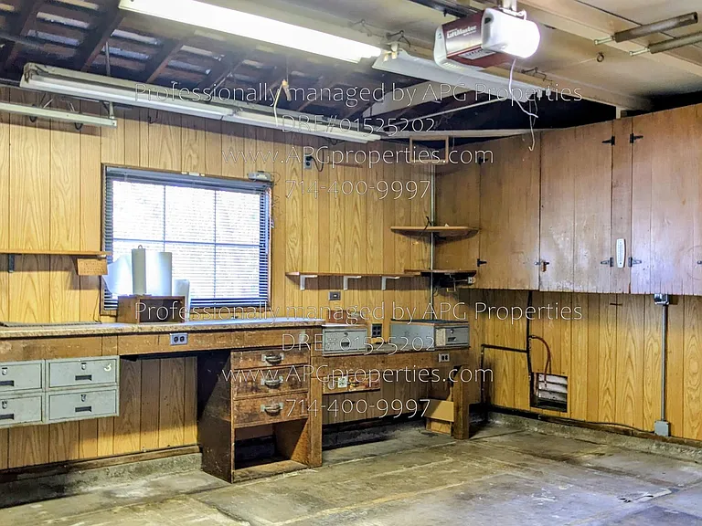 1022 N Baker St — Photo 25