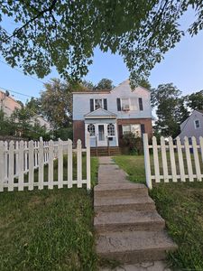 157 Pembroke Street, Hartford, CT, 06112