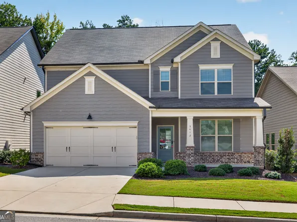 5412 Mountain Mint Rd, Flowery Branch, GA 30542