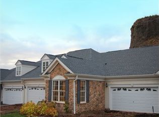 14 Zircon Way, West Paterson, NJ 07424