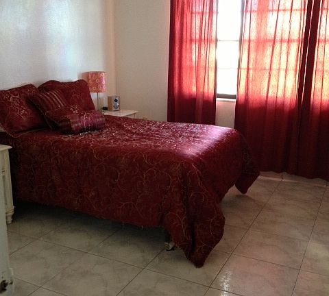 3rd image of 710 NE 29th St APT 3C