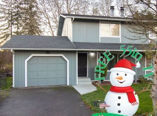 820 196th St E #820, Spanaway, WA 98387