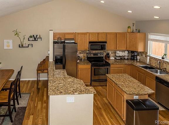 4th image of 5682 S Quemoy Ct