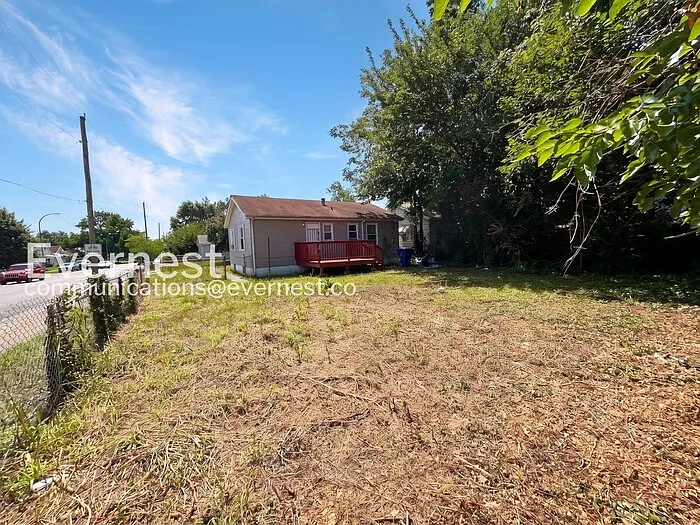 4877 Norwich Pl — Photo 21