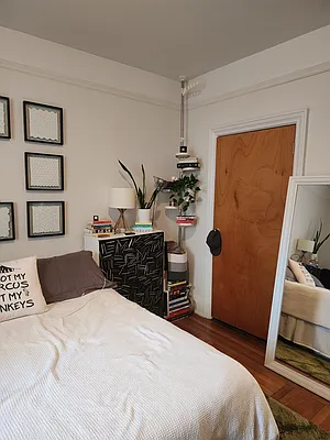 Rented by Astoria Park Realty Group Inc | media 4