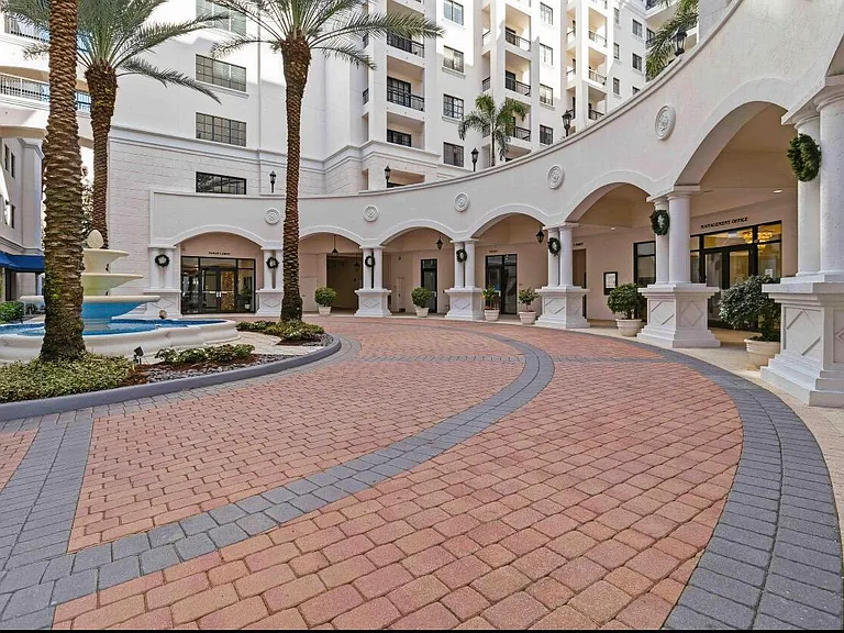 233 S Federal Hwy #203 — Photo 3