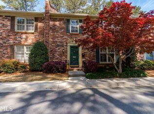 2388 Leafgate Rd, Decatur, GA 30033