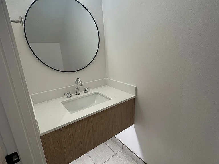 520 NE 117th Ave #612-B — Photo 7