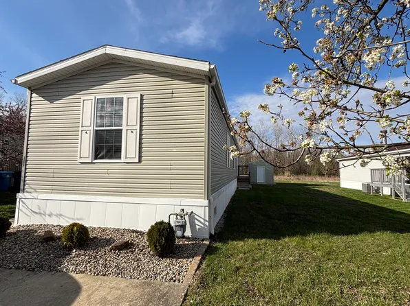 191 Woodland Trails Dr #191, Collinsville, IL 62234