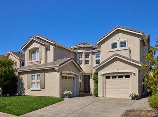 10 Summerbrooke Cir, Napa, CA 94558
