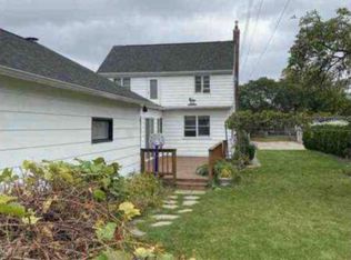 2018 Adams St, La Crosse, WI 54601