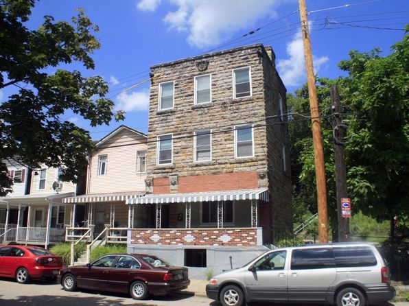 1 Boundary St