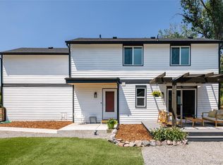 1034 W Peakview Cir, Littleton, CO 80120