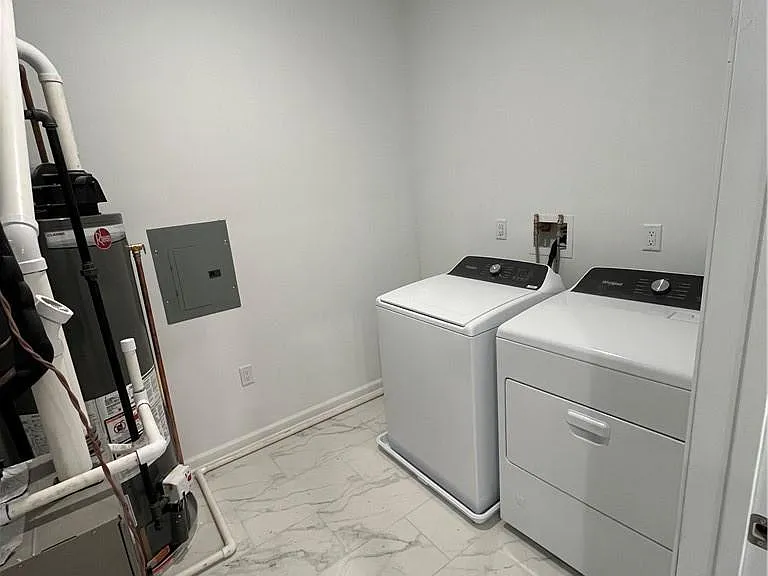 422 Tower Ridge Cir #422 — Photo 10