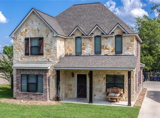 817 Churchill St, College Station, TX 77840
