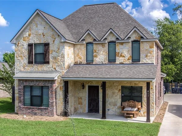 817 Churchill St, College Station, TX 77840