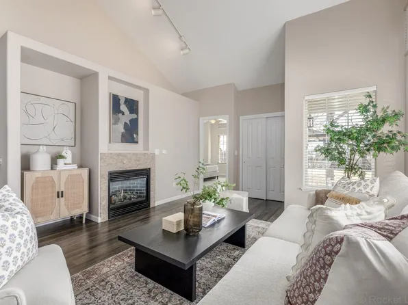 1820 Daytona Ln, Johnstown, CO 80534