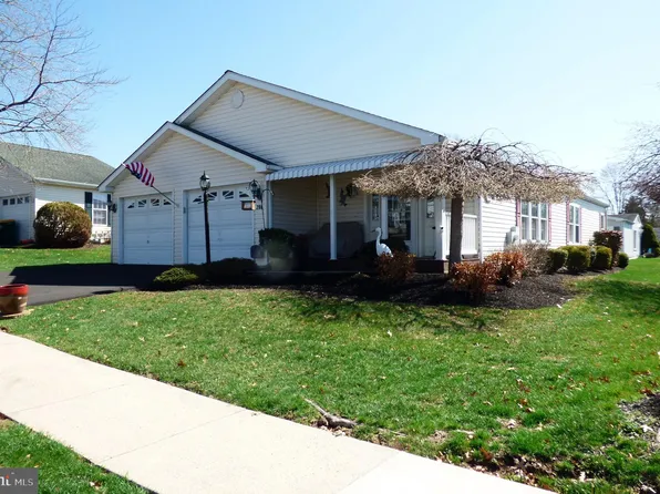 280 Williams Ln, Red Hill, PA 18076