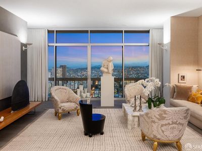 2200 Sacramento St APT 1702, San Francisco, CA, 94115