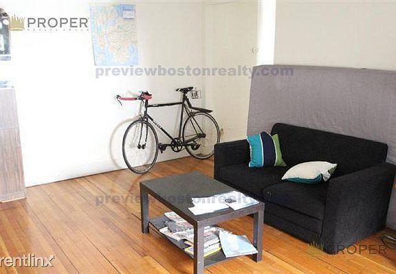 5th image of 1637 Commonwealth Ave #191