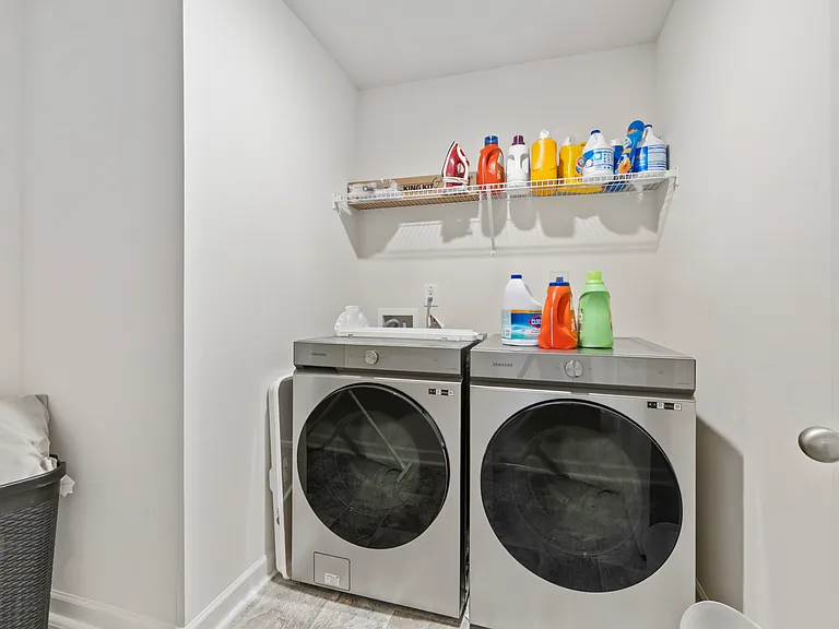 2725 Piper Dr — Photo 18