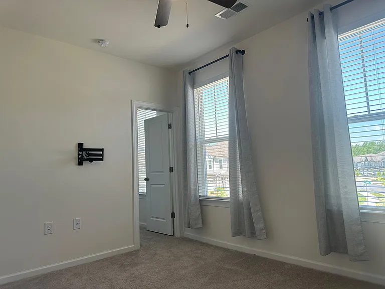 317 Kephart Way — Photo 27