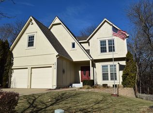 8810 W 132nd Ter, Overland Park, KS 66213