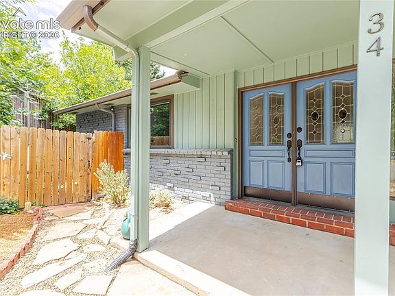 3rd image of 34 Newport Cir