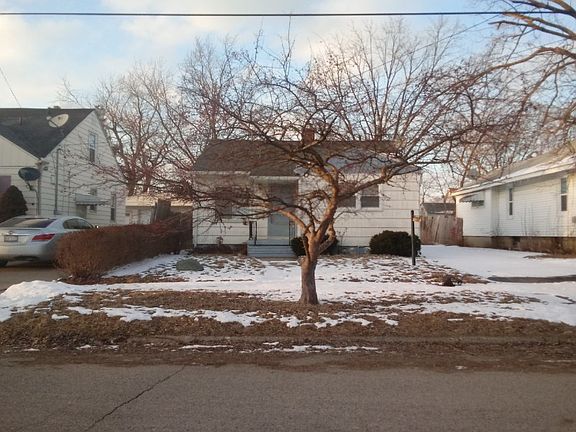 3rd image of 3514 Herrick St