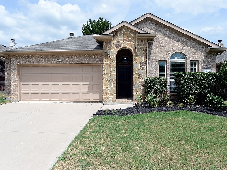 1st image of 4813 Green River Dr