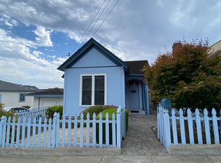 157 Monterey Ave, Pacific Grove, CA 93950