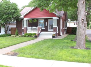 112 N Chestnut St, Collinsville, IL 62234