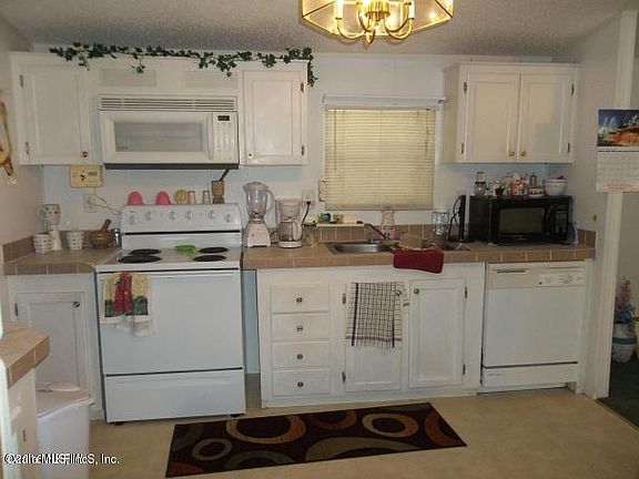 4th image of 119 Norma St