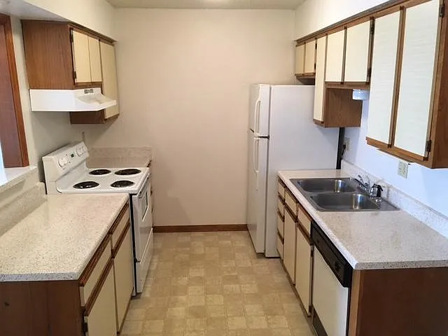 1 bed, 650 sqft, $845 — Photo 4