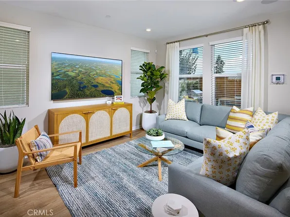 4068 Spring Ln, Corona, CA 92883