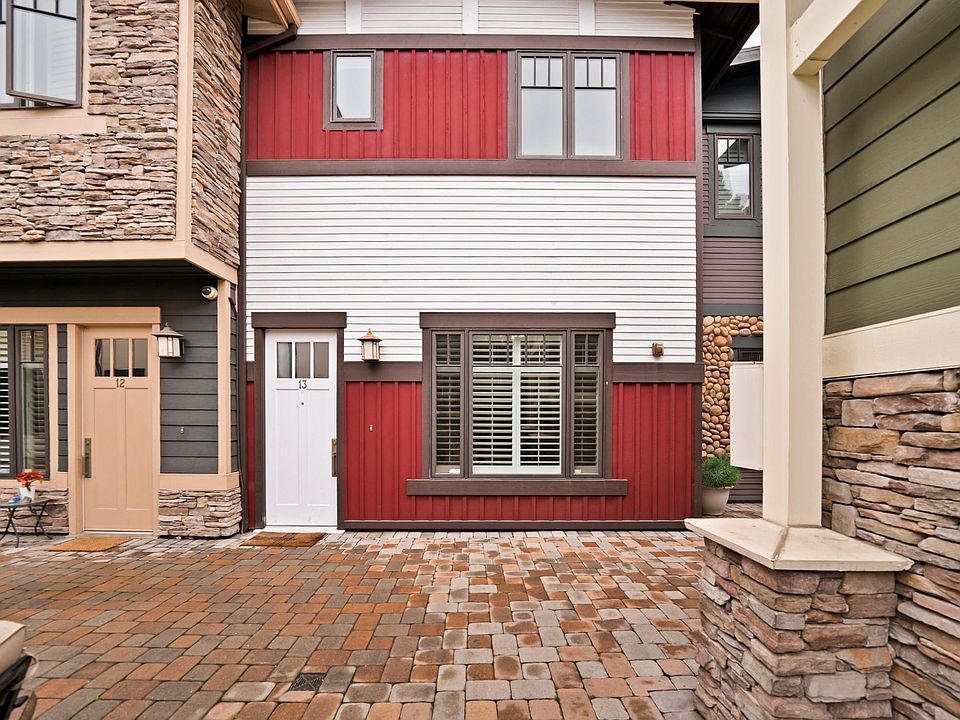 1st image of 2020 N Holly Dr #13