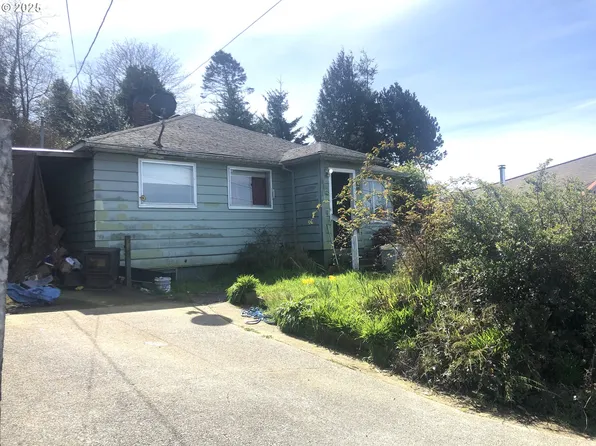 93550 McCullum Ln, Coos Bay, OR 97420