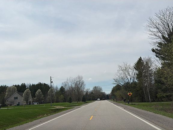 5th image of 7438 Hill Rd